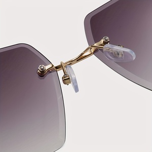 แว่นกันแดดโพลาไรซ์ทรงเหลี่ยมกรอบเต็ม PC รุ่น S509 สำหรับผู้หญิงและผู้ชาย สไตล์คลาสสิก ลำลอง ป้องกันรังสียูวี 400 สำหรับฤดูร้อน ปี 2024 - Product Image 5