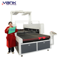 3018 Double Tête 150w Alimentation Automatique Cnc Ccd Laser Machines De Découpe Avec Caméra Scanner pour Rideau Tissu Tissu En Peluche Jouet