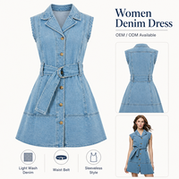 Robe mini en jean droite sans manches coupe ajustée à col classique et boutonnée sur le devant pour femme, décontractée d'été, délavage clair