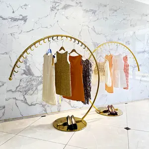 Rack de roupas de ouro, prateleira para exibição de roupas, loja e móveis, varejo