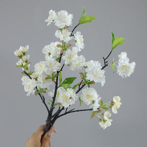 Fleur artificielle en soie de cerisier réaliste de qualité supérieure pour la décoration de la maison - Product Image 2