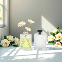 Désodorisant Rechargeable Reed Diffuseur Bouteille Nouveau Design Unique Forme Emballage Rayé Verre Aromathérapie Bouteille 100ml 200ml