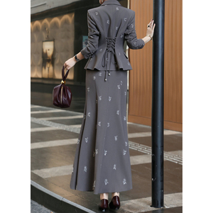 Set Giacca Corta da <span class=keywords><strong>Donna</strong></span> con Bottoni Ricamati e Coulisse in Vita, Stile Lusso Francese a Righe, Personalizzabile, Taglie S-2XL, Vendita all'Ingrosso - Product Image 2