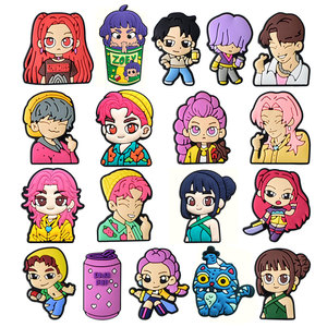 Encantadores adornos de PVC para zapatos estilo K-POP al por mayor, nuevas y modernas decoraciones de dibujos animados K-Pop Demon Hunters para zuecos. - Product Image 1