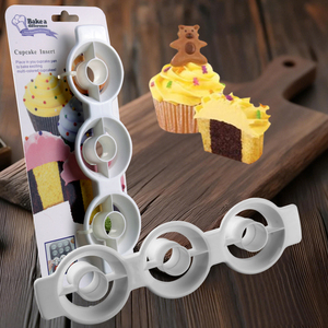 อุปกรณ์ตกแต่งเค้กคัพ<span class=keywords><strong>เค้ก</strong></span>หลากสีทำจากพลาสติกอุปกรณ์แบ่งช่องแบ่งคัพ<span class=keywords><strong>เค้ก</strong></span>สองสีสำหรับตกแต่งเค้กคัพ<span class=keywords><strong>เค้ก</strong></span><span class=keywords><strong>คั</strong></span><span class=keywords><strong>พ</strong></span><span class=keywords><strong>เค้ก</strong></span> - Product Image 1