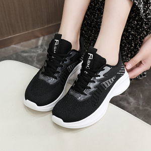 Chaussures de sport respirantes antidérapantes en maille pour femmes, collection Printemps-Été-Automne 2026, idéales pour étudiantes, fabriquées en Chine - Product Image 6