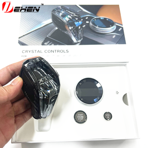 Pommeau <span class=keywords><strong>de</strong></span> <span class=keywords><strong>levier</strong></span> <span class=keywords><strong>de</strong></span> <span class=keywords><strong>vitesse</strong></span> en cristal en fibre <span class=keywords><strong>de</strong></span> carbone pour X3 X4 X5 X6 G01 G02 G20 G26 G05 <span class=keywords><strong>G29</strong></span> G15 F40 F44 Poignée <span class=keywords><strong>de</strong></span> <span class=keywords><strong>vitesse</strong></span> en cristal automatique - Product Image 1