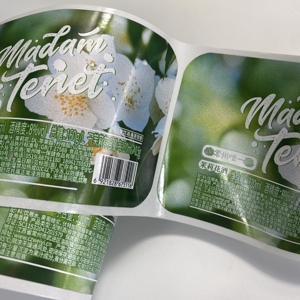 Admite etiquetas adhesivas de doble cara personalizadas, pegatinas impermeables, etiquetas brillantes para botellas de bebidas - Product Image 2