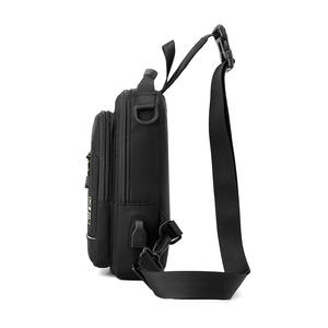 ดีไลฟ์กระเป๋าคาดหน้าอกผู้ชาย ไนลอน สีดำ กระเป๋าสะพายข้างอเนกประสงค์สำหรับการเดินทางเพื่อการพักผ่อน ฤดูร้อน 2022 - Product Image 1