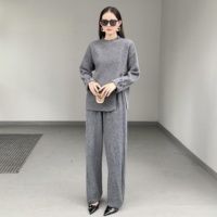 Nouveau pull tricoté pull fendu sur le côté avec boutons bas chemise et pantalon ample ensemble deux pièces matériel doux