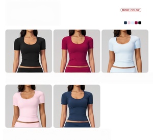 Ensemble d'entraînement 2 pièces pour femme Yian, haut de compression à manches courtes et col en U et <span class=keywords><strong>short</strong></span> cycliste taille haute à revers - Product Image 1