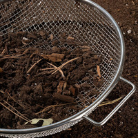 Filtres en acier inoxydable pour compost, gravier et terre de plantation avec poignées, vente en gros OEM/ODM