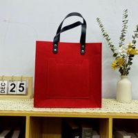 Sac fourre-tout en feutre 32x28x14cm Rouge Carré Sac promotionnel non tissé Couleurs et tailles personnalisables