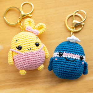 Ensembles de tricot animaux <span class=keywords><strong>en</strong></span> peluche personnalisés enfants Crochet poupée porte-clés Crochet kits de tricot pour les débutants - Product Image 3