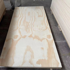 Compensato di Pino Laminato di Alta Qualità <span class=keywords><strong>WBP</strong></span> E0 Grado Prima Classe Trattato a Pressione 18mm 12mm per Casseforme Esterne - Product Image 3