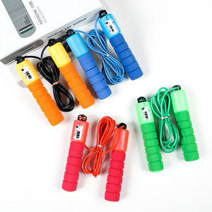 <span class=keywords><strong>Corde</strong></span> à <span class=keywords><strong>sauter</strong></span> réglable en PVC pour le sport et le fitness, avec poignées en mousse durables – Offre spéciale - Product Image 2