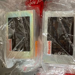 Z1S 6 D05-40/V R901086090 Z1S6D05-40/V ไฮดรอลิกแท้ HYDRAFORCE IH M-3SEW6C3X มีสินค้าในสต็อก - Product Image 2