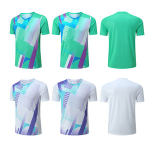 Camisa de compresión para hombre con protección UV estirable para recuperación y entrenamiento con control de olores - Product Image 3