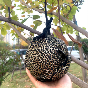 Pelota de entrenamiento para perros, suministros de entrenamiento de piel de toro, Bola de mordedura, juguete para mascotas de cuero de vaca - Product Image 4