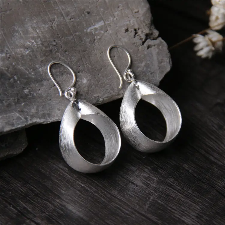 Thailand Bangkok Silver Jewelry Ancient Making Sterling Silver Matte Hollow Water Drop Hoop Earring for Ladies