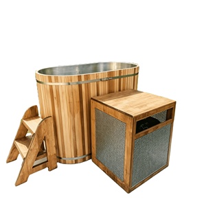 Vasca da Bagno Ovale <span class=keywords><strong>in</strong></span> Cedro Rosso di Alta Qualità <span class=keywords><strong>con</strong></span> Rivestimento <span class=keywords><strong>in</strong></span> Acciaio Inox per Interni ed Esterni, Design Tradizionale per Ville, Ideale per il Recupero Sportivo - Product Image 1