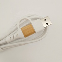Kabel Pengisi Daya 3-in-1 Bambu dengan Logo Terukir Khusus, Kabel Multi USB Pengisian Cepat 65W Tipe-C, Hadiah Promosi Ramah Lingkungan
