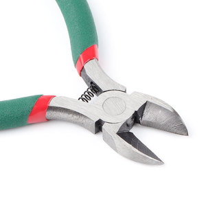 Diagonal Pliers 12Cm Length Chrome Vanadium Steel Industrial Grade Wire Cutters With Green Handle For Precision Cutting - Product Image 2