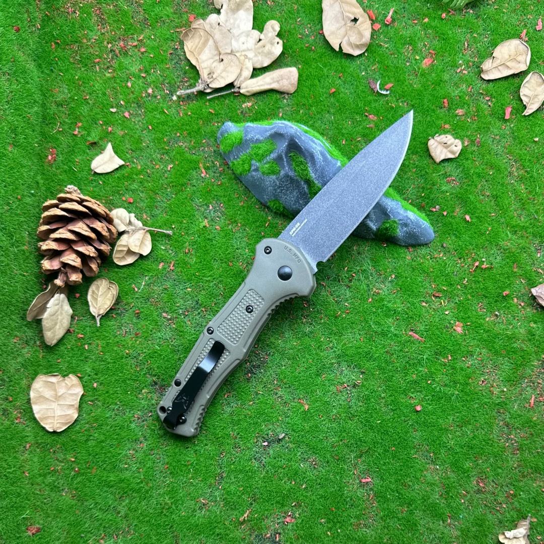 สีเขียว