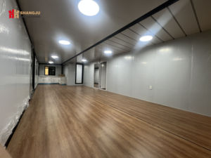 Yoga Studio Container House Australia's Bungee Bouncy House Pod Modular Castle House en <span class=keywords><strong>Rumania</strong></span> Material duradero - Product Image 4