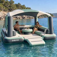 Plateforme flottante gonflable portable pour parc aquatique avec accès facile à l'eau et auvent d'ombrage pour resort, lac et yacht