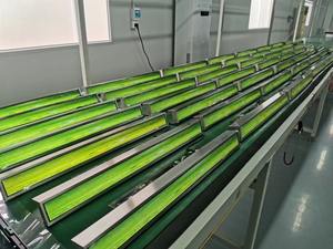 Écran d'affichage LCD à barre étirée de 16 pouces d'origine 1280*498 avec 450 nits 400*170*36.5mm Dimensions Signalisation et affichage numériques - Product Image 3