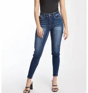 2024 Nieuwe Usa En Mexico Leveranciers Hot Sale Mode Nieuwe Stijl Denim Stof Dames Jeans