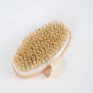 Cepillo de masaje de mango largo con cerdas rectangulares, exfoliante corporal de madera natural para baño - Product Image 2