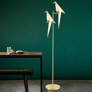 Bắc Âu dẫn chim giấy sàn đèn Origami đèn hiện đại vàng ấm dẫn giấy chim đứng phòng ngủ phòng khách sàn ánh sáng - Product Image 5