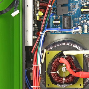 Chất lượng cao LCD hiển thị 1500 Wát 3 lần Công suất đỉnh chia giai đoạn off-lưới quang điện biến tần với UPS chức năng - Product Image 6