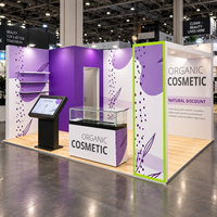 Stand d'exposition modulaire pour cosmétiques de 10x20 pieds avec étagères et vitrine en acrylique pour Cosmoprof Amérique du Nord Miami