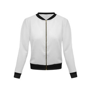 Blouson d'hiver pour femme Comfort First avec tissu extensible en nylon/coton, anti-rides, design minimaliste pour un usage quotidien - Product Image 1