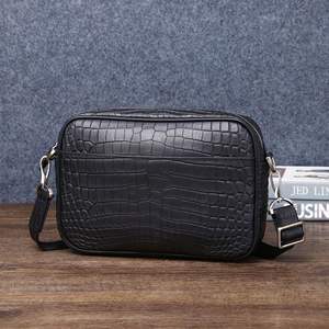 Sac bandoulière en cuir véritable imprimé crocodile, petit MOQ, imperméable, pour voyage, sport, extérieur, pour hommes - Product Image 1