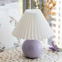 Décoration de chambre à coucher nordique chinoise design vintage prix de gros lampe de table en céramique blanche