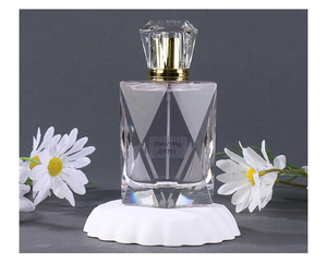 Botella de Spray de Vidrio con Forma de Diamante de 70 ml, Cosméticos, Cuidado Personal, Cuidado de la Piel, Perfume Recargable - Product Image 6