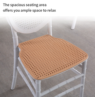 Chaises de salle à manger en plastique empilables extensibles modernes minimalistes blanches en PP bon marché en gros pour la maison, le bar, le bureau à domicile, la salle à manger
