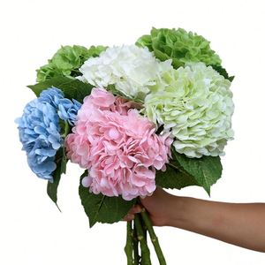 Fleur d'hortensia artificielle de haute qualité, toucher réaliste, en tissu de soie blanc, aspect naturel, pour mariage - Product Image 1