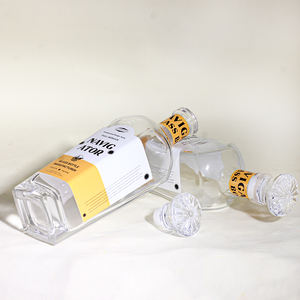 Fabricante al por mayor botella de vidrio de fondo cuadrado redondo para licor de <span class=keywords><strong>mezcal</strong></span> gin Ron whisky 700ml 750ml con tapa de vidrio - Product Image 3
