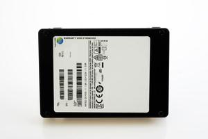 MZILT960HBHQ-00007 PM1643a SAS 12Gbps 2.5inch Data Ceter Enterprise <b>Internal</b> Solid State <b>Drive</b> Server SSD 3.0 Expansion New - Product Image 4