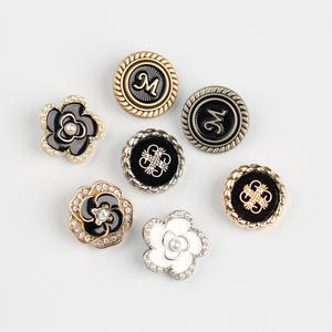 Vòng Hình Dạng Khác Nhau May Nguồn Cung Cấp Vải Kim Loại Bao Phủ Logo Nút Cho Ăn Mặc Kim Loại Áo Sơ Mi Nút Kẽm Hợp Kim Mạ Flatback - Product Image 2