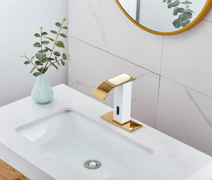 Robinet de lavabo électrique intégré avec capteur doré, distributeur de savon automatique sans contact pour chambres et hôtels - Product Image 4