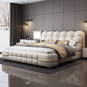 <span class=keywords><strong>Letto</strong></span> <span class=keywords><strong>Matrimoniale</strong></span> di Lusso Moderno Minimalista in Vera Pelle Color Crema, <span class=keywords><strong>Letto</strong></span> Artigianale di Alta Gamma in Pelle - Product Image 3