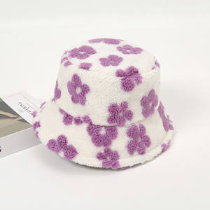 Furry Warm Floral <span class=keywords><strong>Print</strong></span> Bucket Hat Sombrero de cubo de invierno Gorras de pescador <span class=keywords><strong>Vaca</strong></span> Impreso Felpa Bucket Hat Mujeres Hombres - Product Image 3