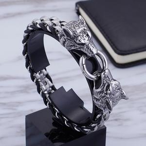 KALEN <span class=keywords><strong>Bracciale</strong></span> in Acciaio Inossidabile <span class=keywords><strong>e</strong></span> Pelle con Motivo Lupo, <span class=keywords><strong>Bracciale</strong></span> <span class=keywords><strong>Argento</strong></span> per <span class=keywords><strong>Uomo</strong></span> - Product Image 2