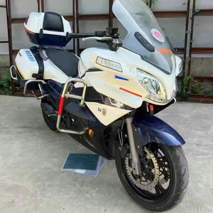 Spring King VIP <span class=keywords><strong>650</strong></span> Edición Ejecutiva - Motocicleta de Turismo de Gran Cilindrada y Alto Rendimiento - Product Image 3